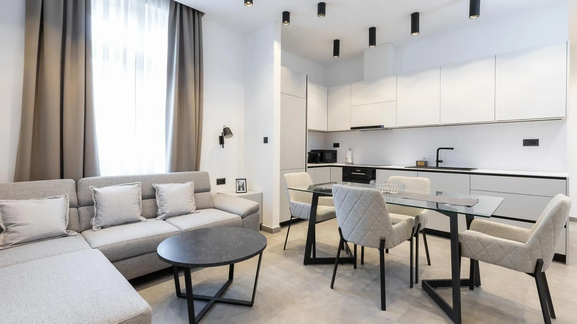 Deluxe Nila Apartment Split Croatia