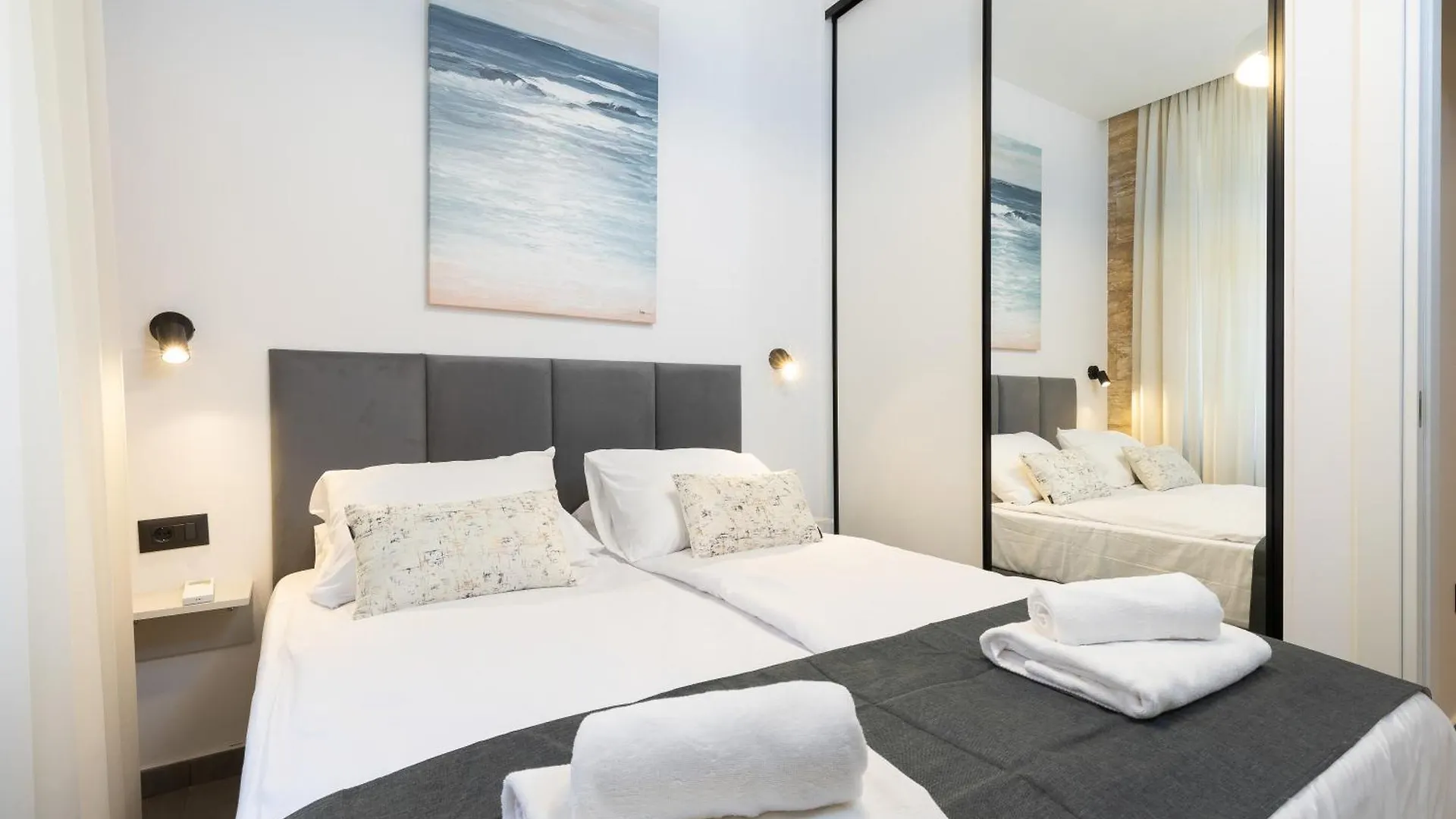 Deluxe Nila Apartment Split