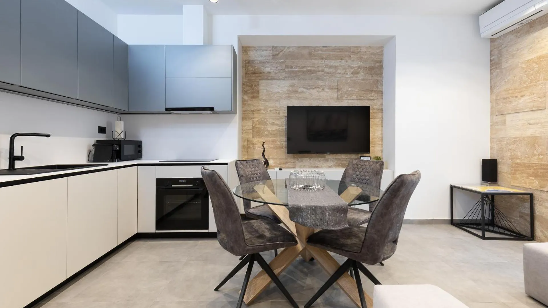 ספליט Deluxe Nila Apartment